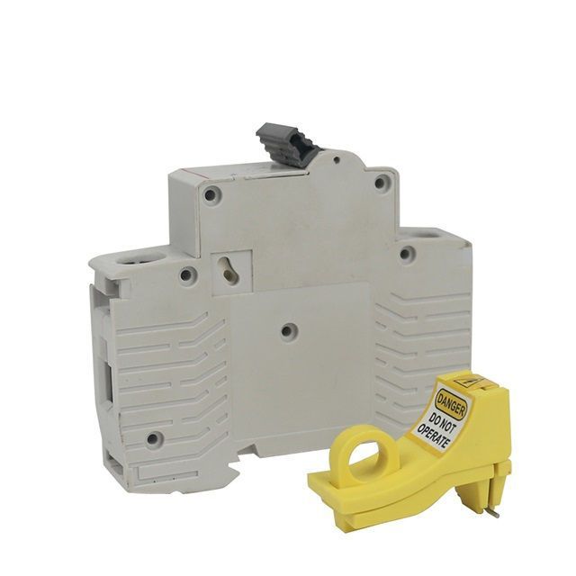Блокиратор автоматического выключателя Точка Безопасности пластиковый