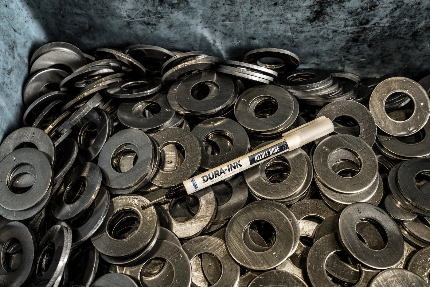 Маркер Markal Dura-Ink Needle Nose 5 с удлинённым тонким наконечником