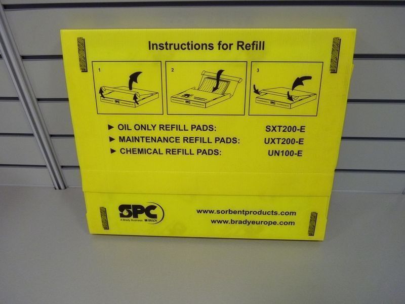 Настенный бокс Brady Spill Box для сбора проливов (адсорбция 10 литров)