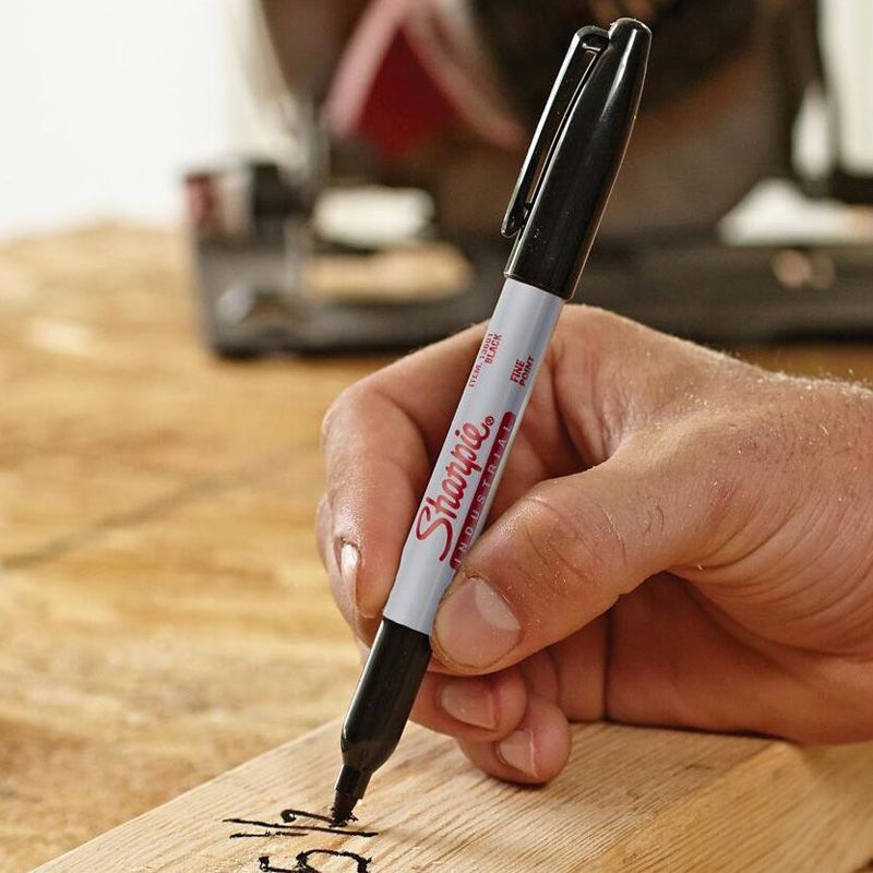 Промышленный маркер Sharpie Industrial Permanent Marker