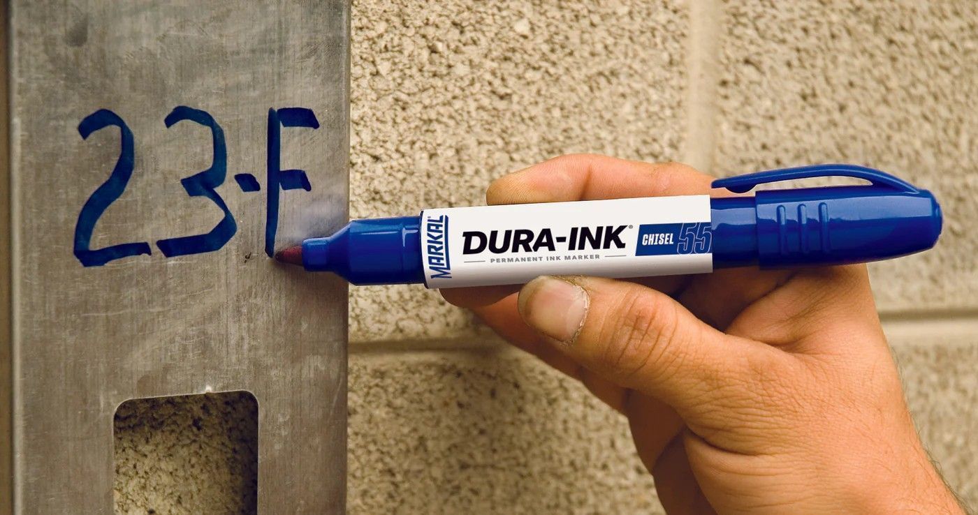 Маркер Markal Dura-Ink Chisel 55 со средним клиновидным наконечником