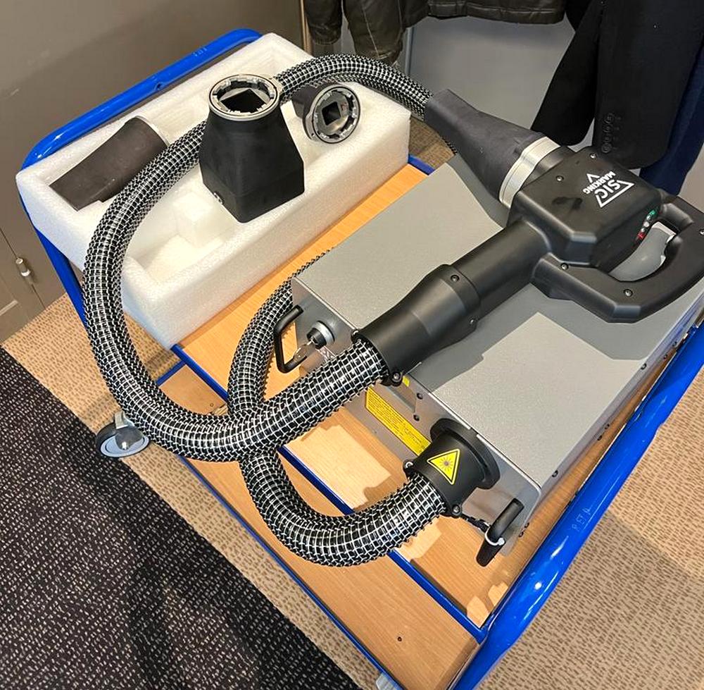 Портативный лазерный маркиратор SIC Marking L-MOOV