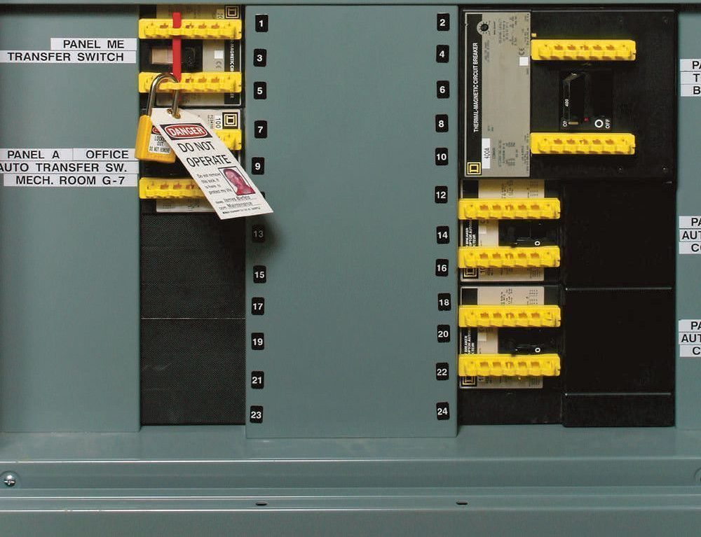 Универсальный штанговый блокиратор Brady для блокировки переключателей 