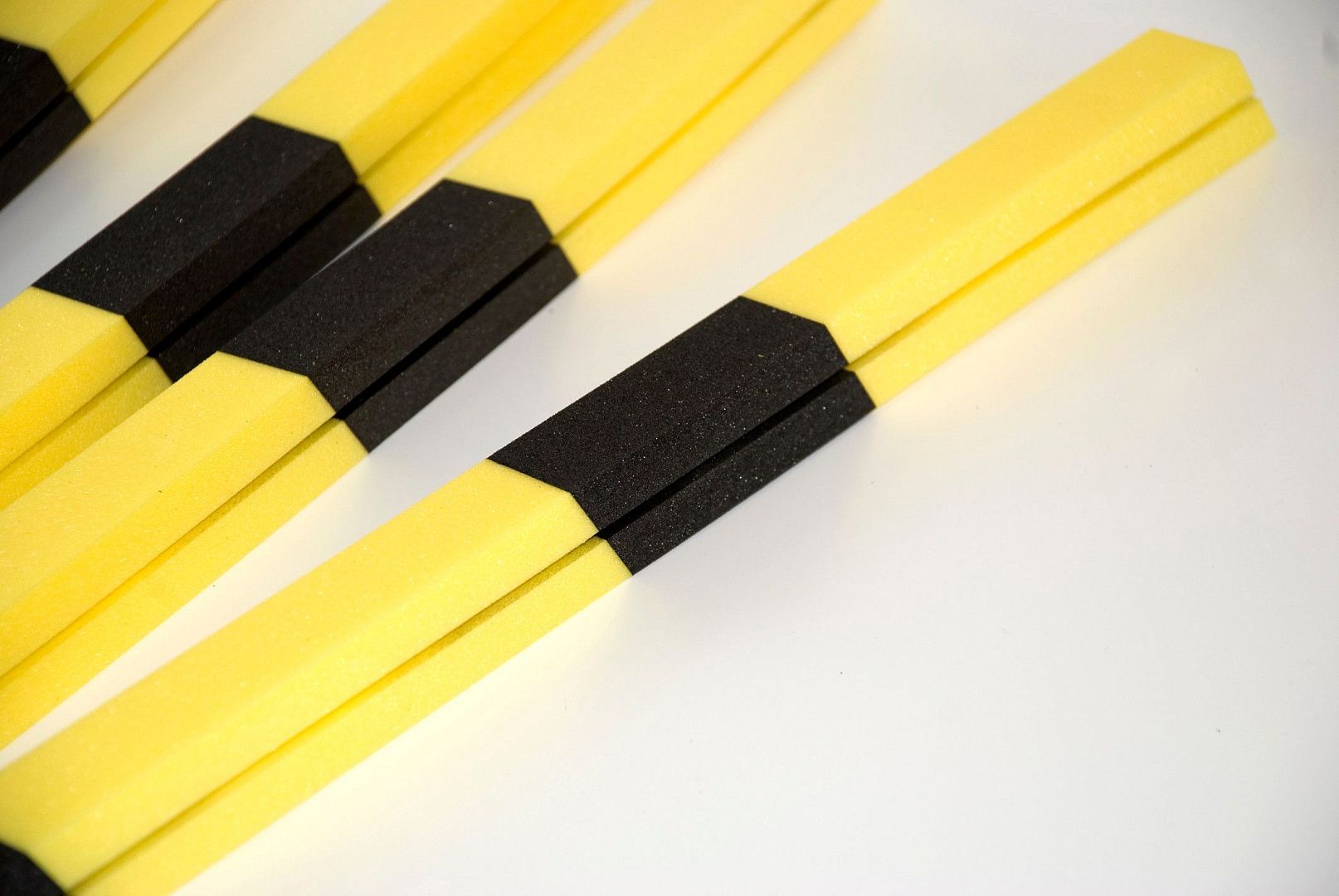 Защитный амотризатор Brady плоский торцевой