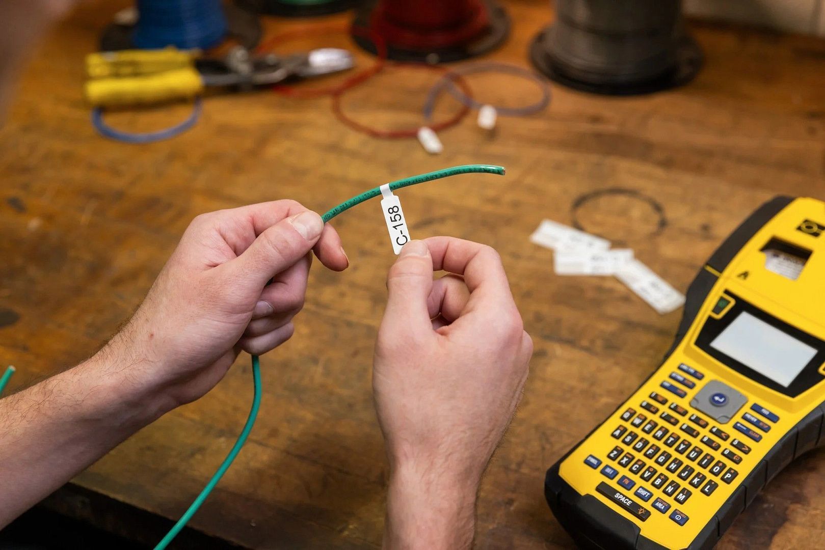 Портативный принтер этикеток BRADY M410