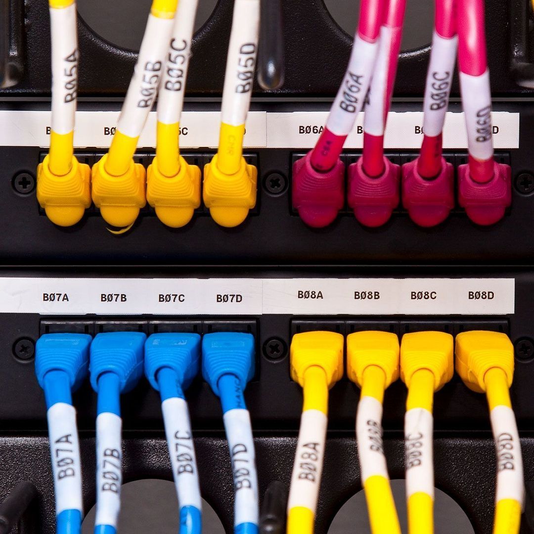 Самоламинирующаяся этикетка Brady для принтера BBP12, полиэстер В-427