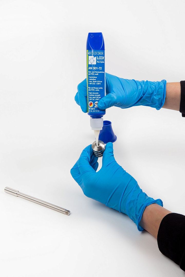 Анаэробный клей WEICONLOCK AN 301-72 герметизация труб и фланцев с PTFE