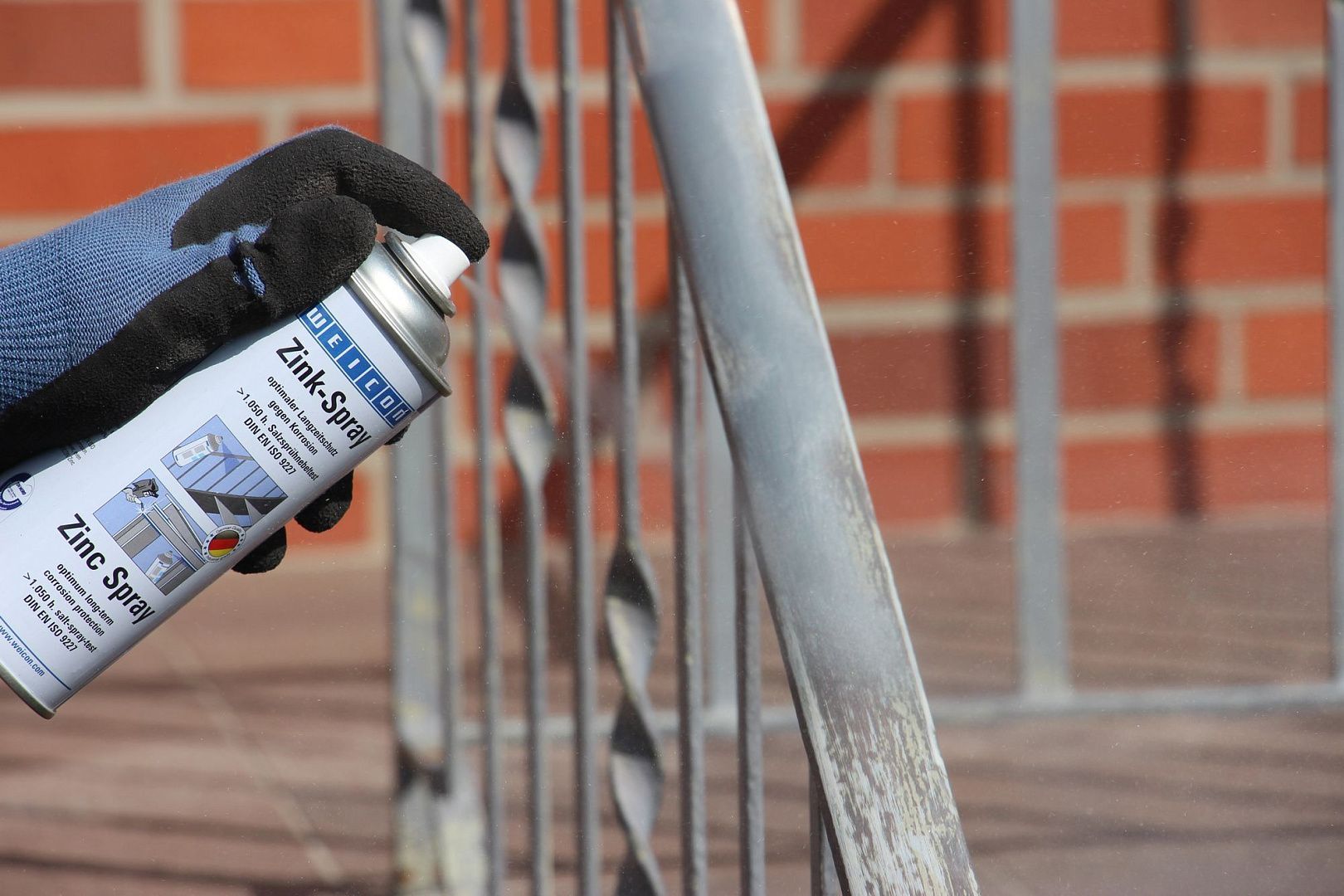 10000016 WEICON Цинк Спрей (400 мл)