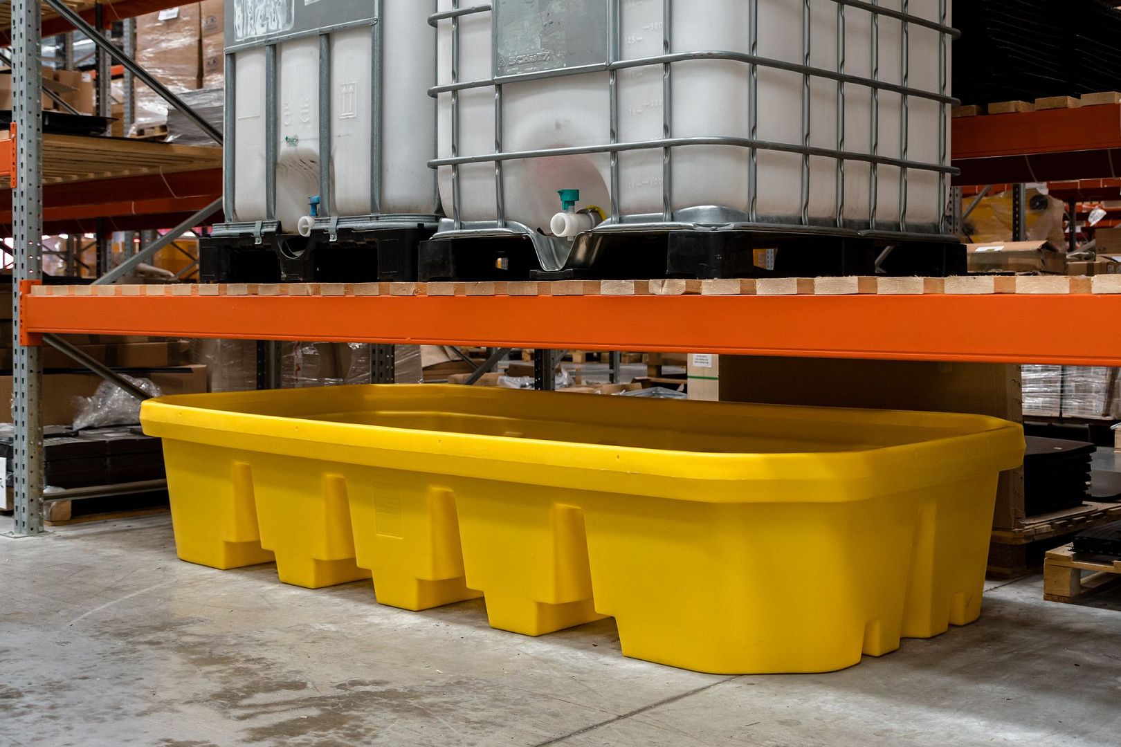 Поддоны Brady Under Rack Bund для удержание проливов под стеллажами