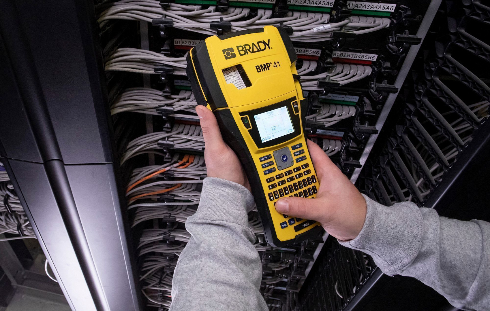 Портативный принтер этикеток BRADY BMP41