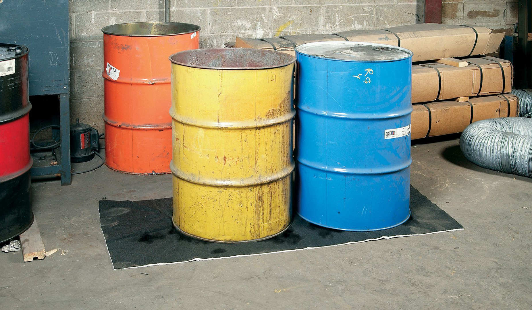 Маты Brady Trackmat (3 слоя, безворсовый, УФ-защита) масловпитывающие