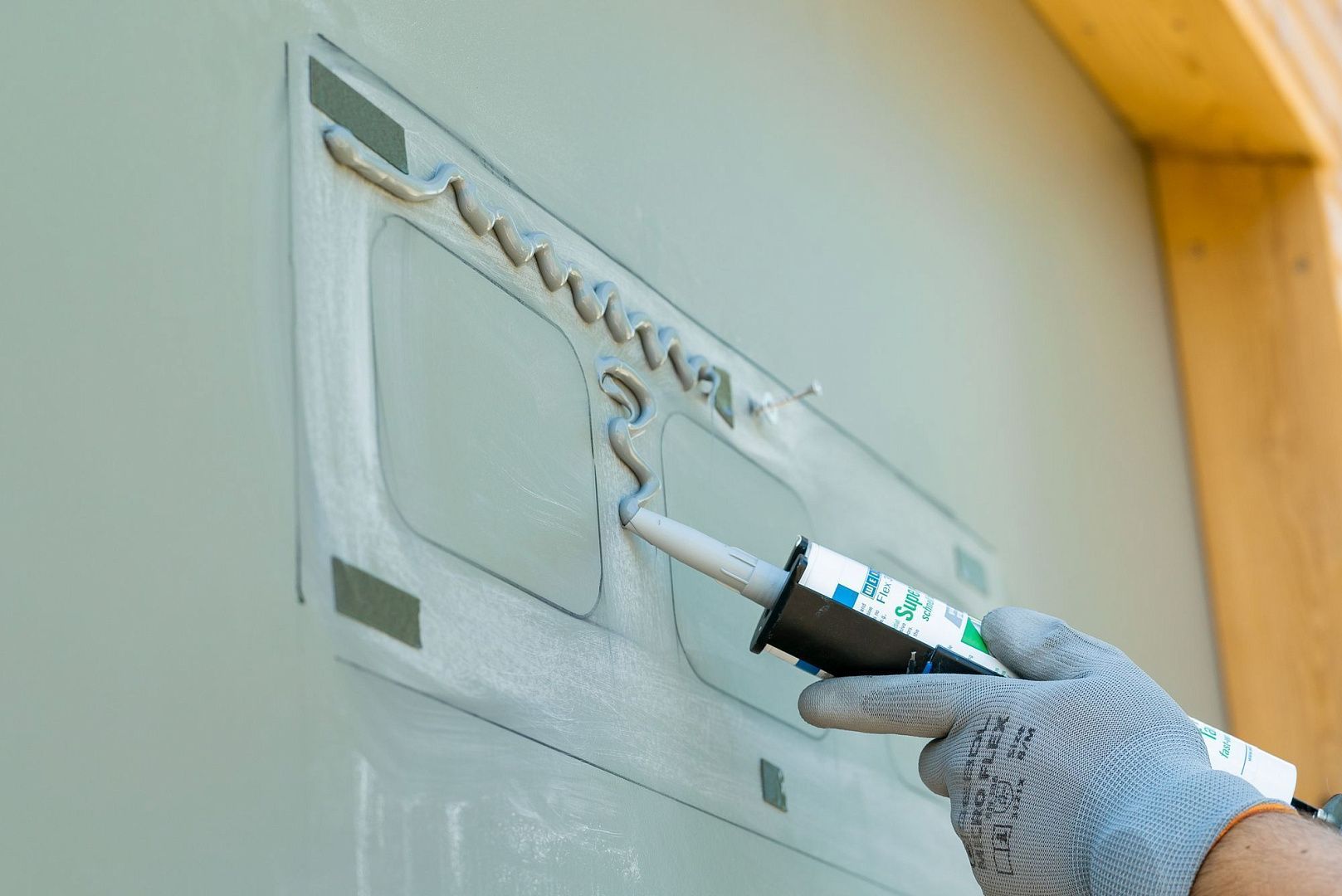 Клей-герметик WEICON Flex 310 M Super-Tack MS-Полимер