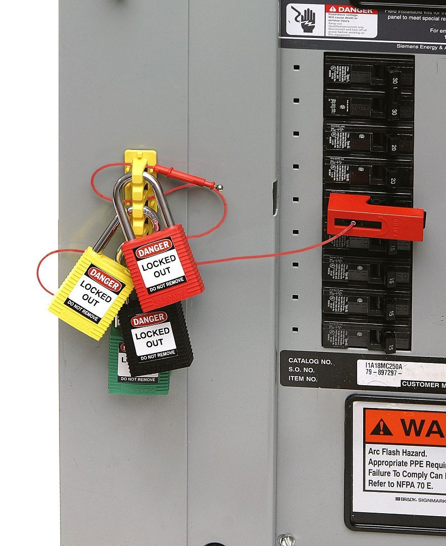 Направляющая для блокиратора флажковых автоматов компактного, нейлон, количество отверстий – 7, 102х18х20 мм, цвет – желтый, 1 шт/упак