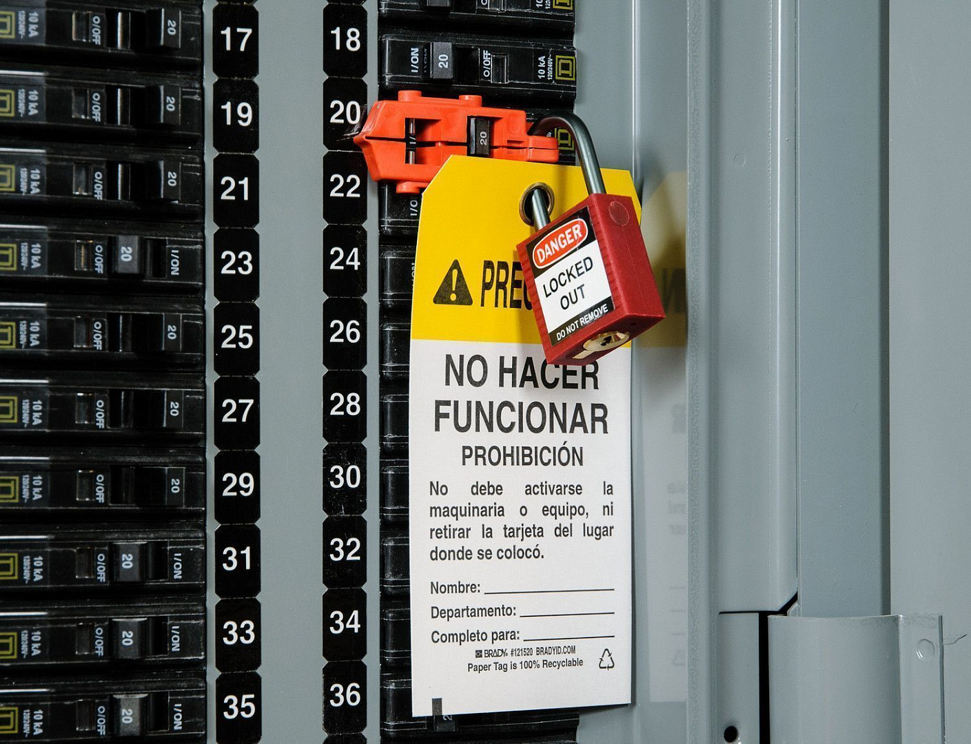 Блокиратор узких автоматических выключателей Brady