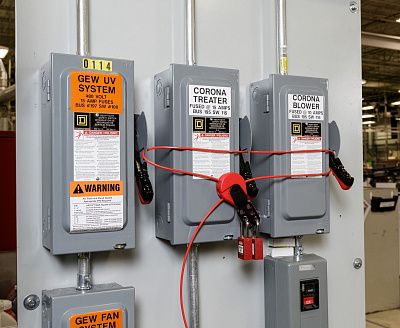 Блокиратор тросовый Safelex, стальной трос в виниловой оболочке, длина троса – 5 м, диаметр троса – 4.1 мм, размер зажима – 128х61х26 мм, 1 шт/упак
