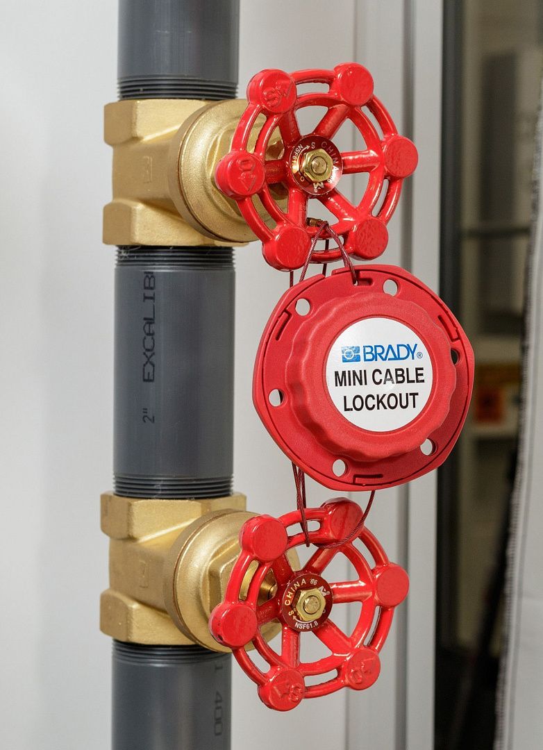 Блокиратор Brady тросовый компактный