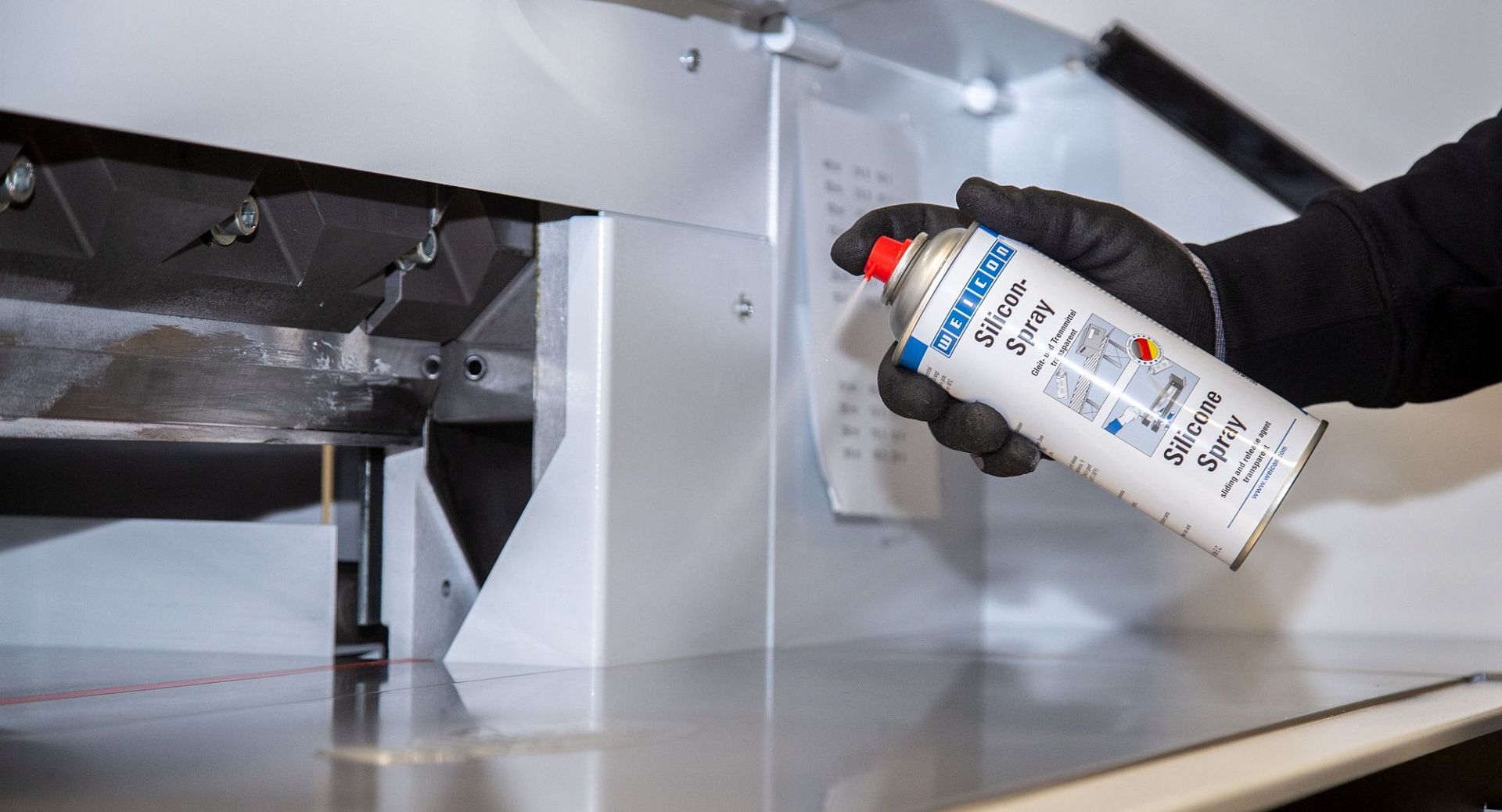 Силиконовая смазка WEICON