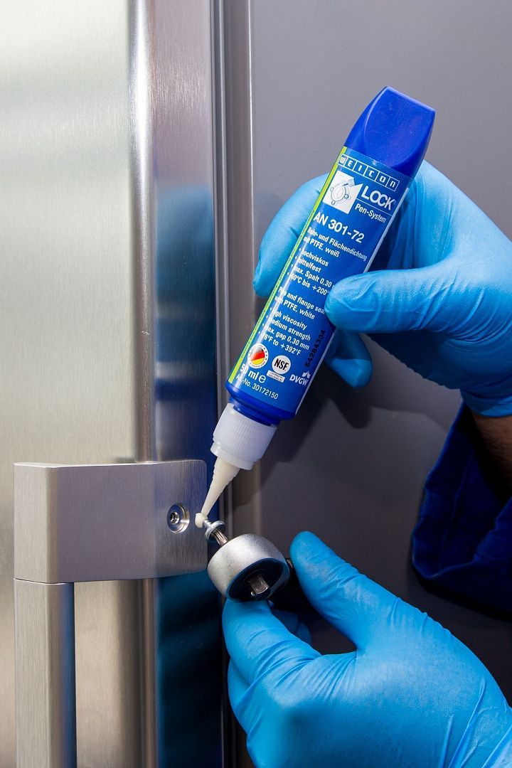 Анаэробный клей WEICONLOCK AN 301-72 герметизация труб и фланцев с PTFE