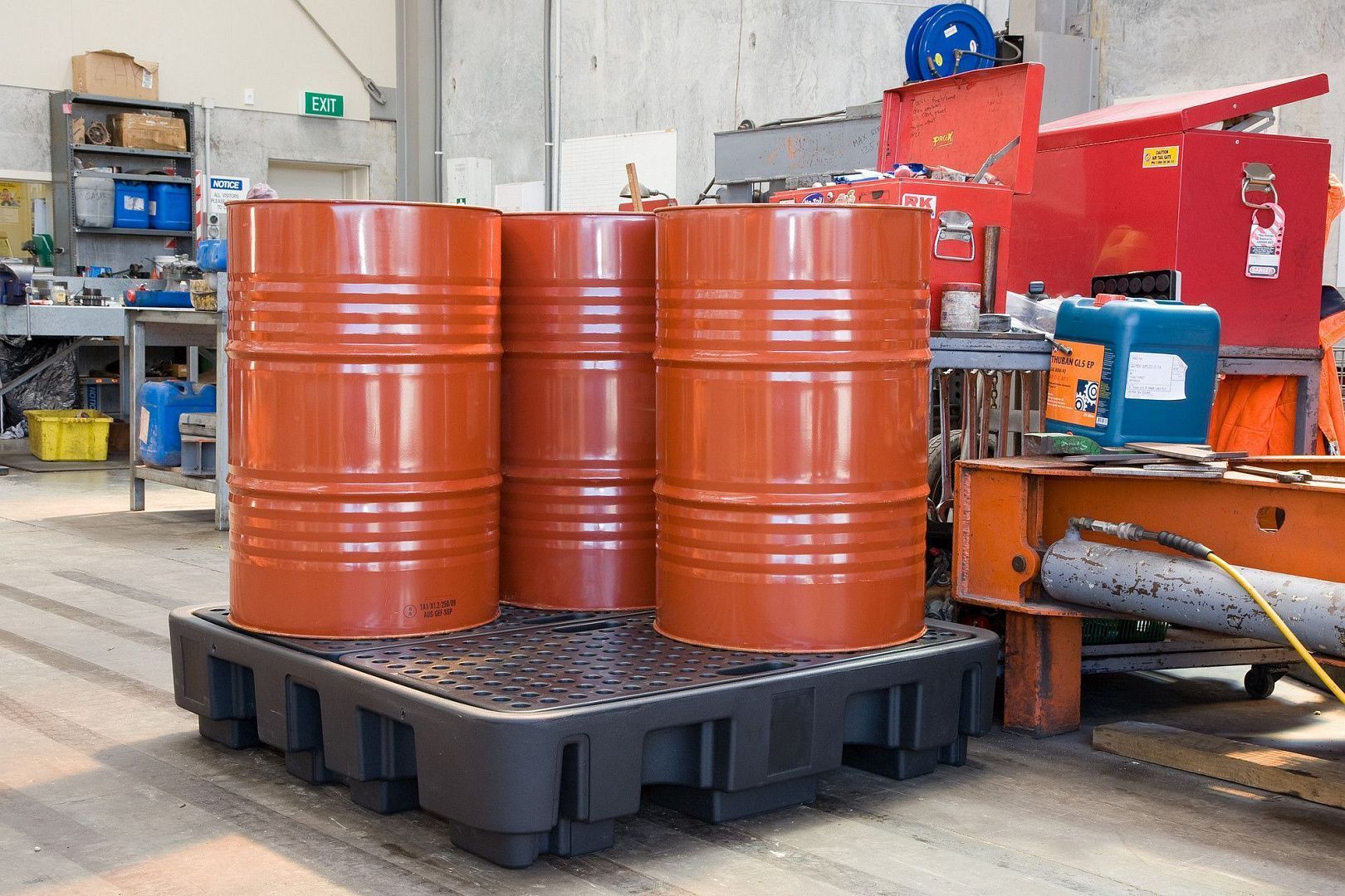 Поддоны Brady Spill Drum Pallet с решёткой