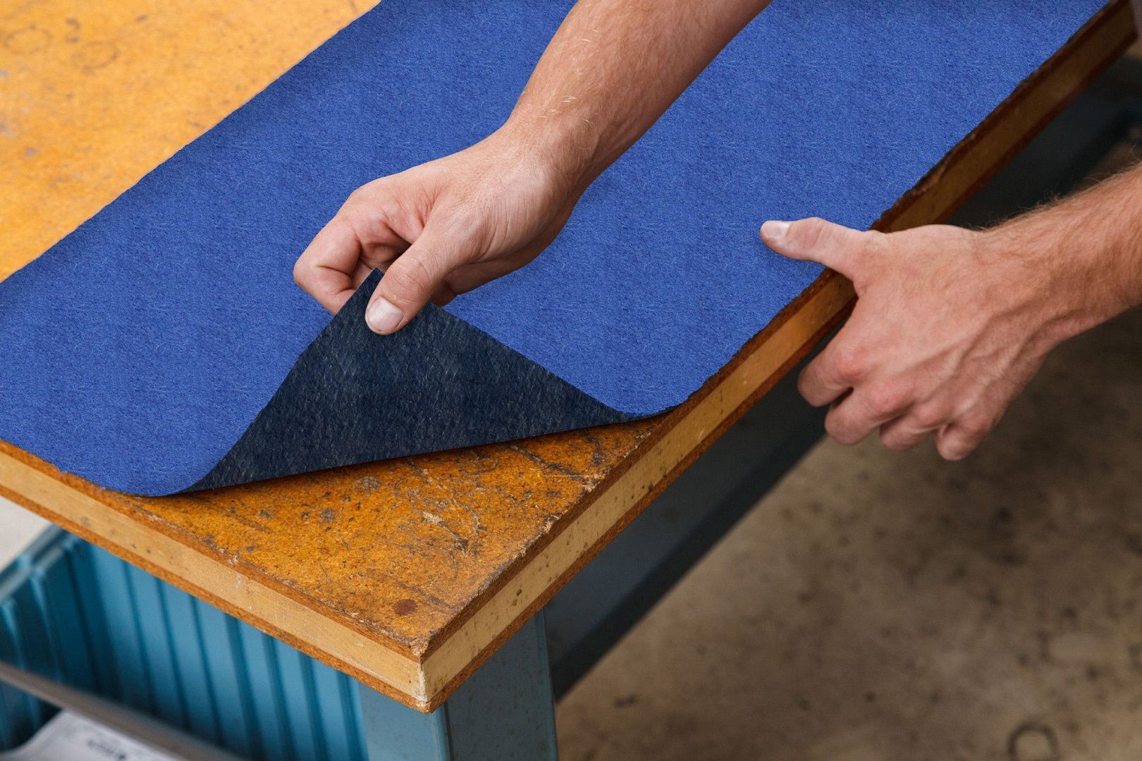 Маты Brady SPC AD BLUE (иглопробивной полипропилен) синие на клеевой основе