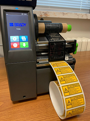 Промышленный принтер этикеток BRADY i7100