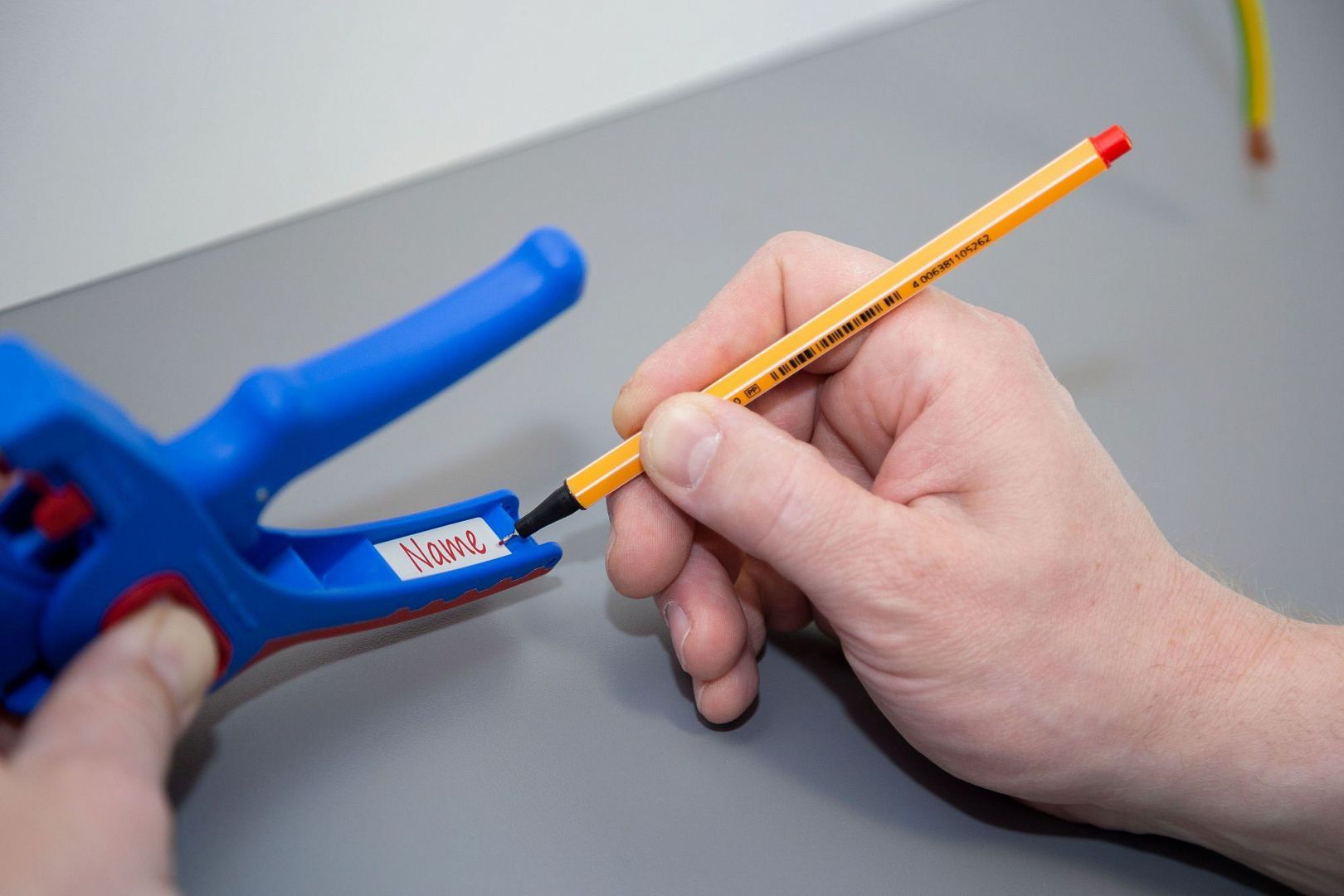 Стриппер WEICON № 5 Pro для снятия ПВХ-изоляции 