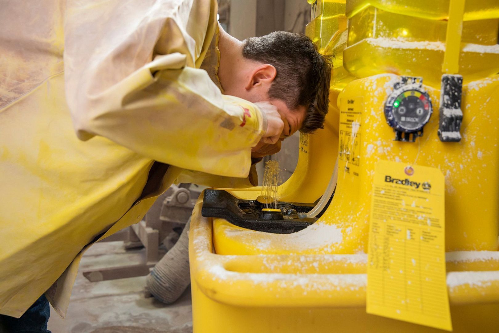 Индикатор-таймер Brady для контроля проверок