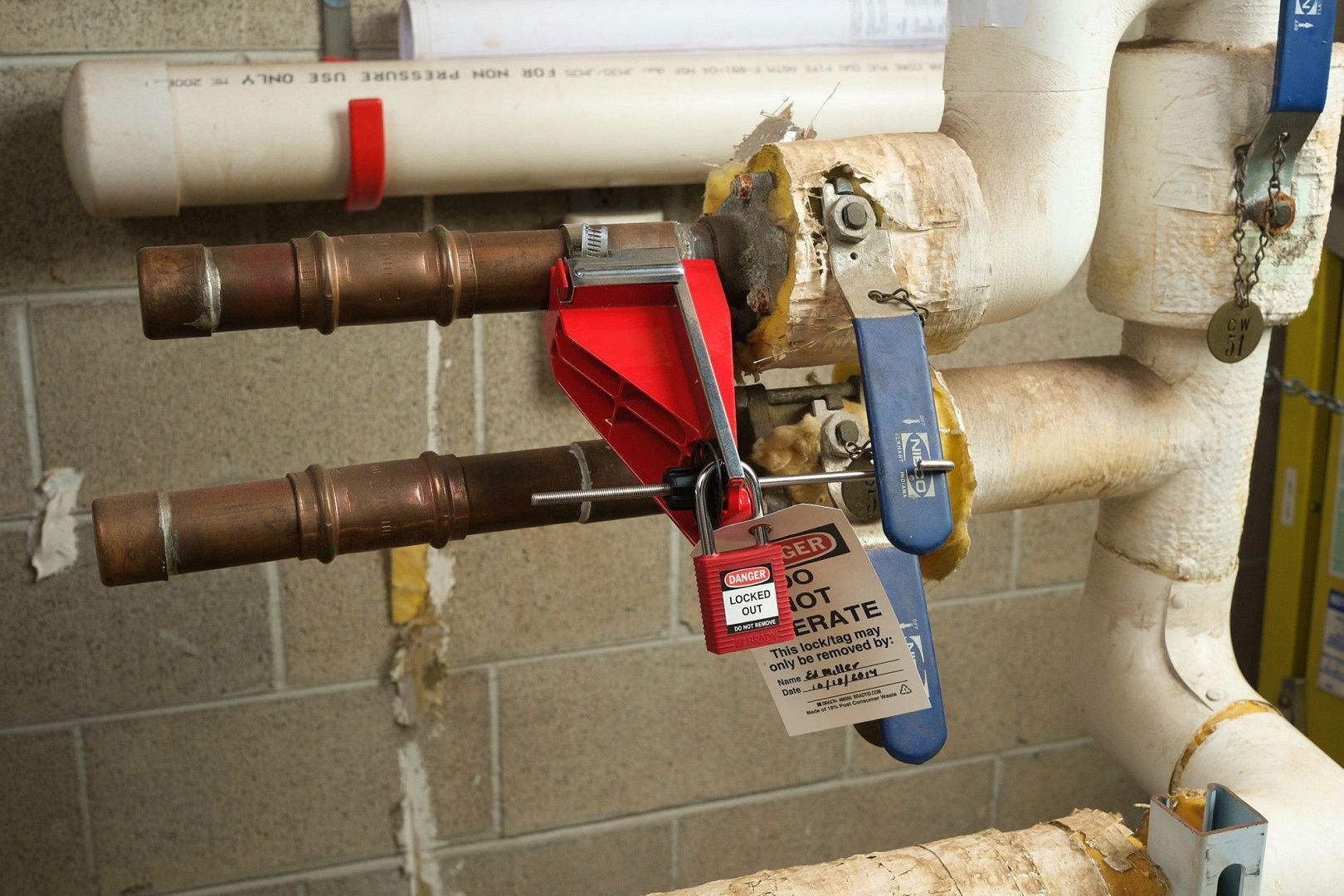 Блокиратор шарового вентиля Brady Perma-Mount