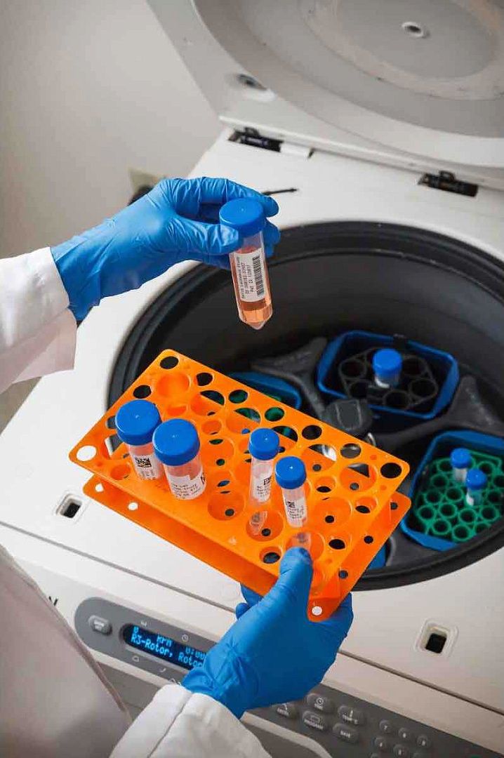 Самоламинирующаяся этикетка Brady для принтера BBP12, полиэстер B-461