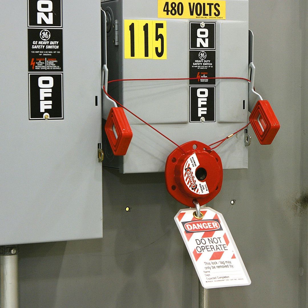 Блокиратор Brady тросовый компактный