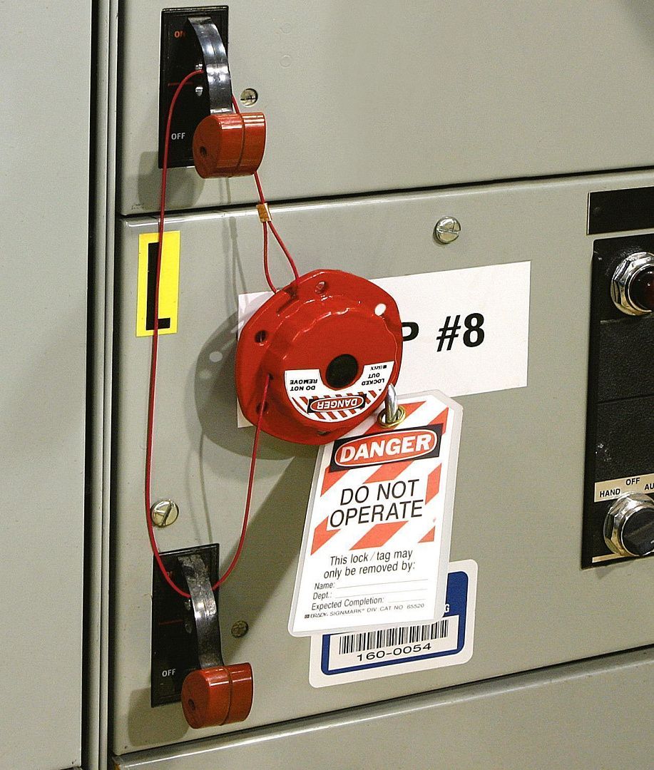 Блокиратор Brady тросовый компактный