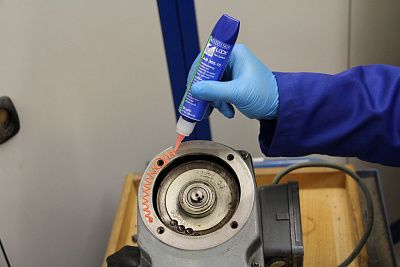 Анаэробный клей WEICONLOCK AN 305-10 уплотнитель фланцев