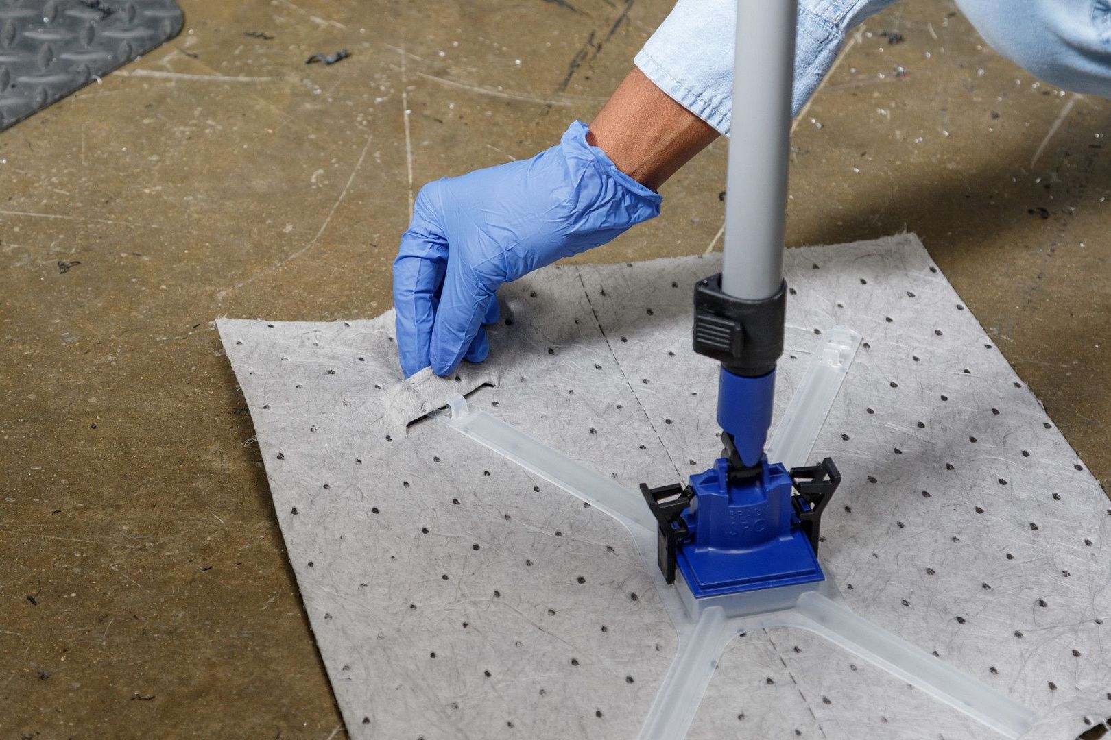 Сорбент-швабра Brady HandySorb со сменными насадками