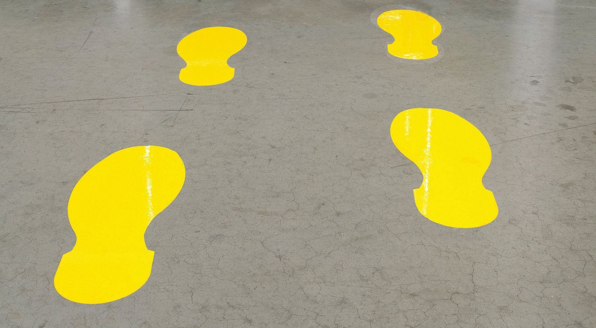 Маркеры-следы антискольжения с перемещаемым адгезивом,  желтый цвет, 10 шт/уп. (5 лев./5 пр.)