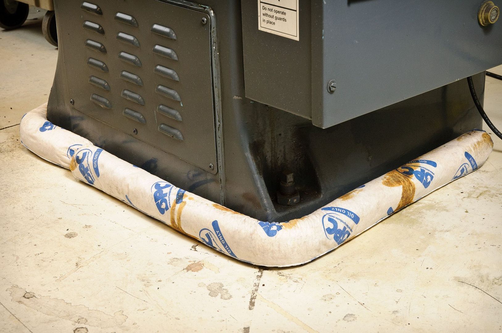 Бон масловпитывающий Brady SOC Oil Only