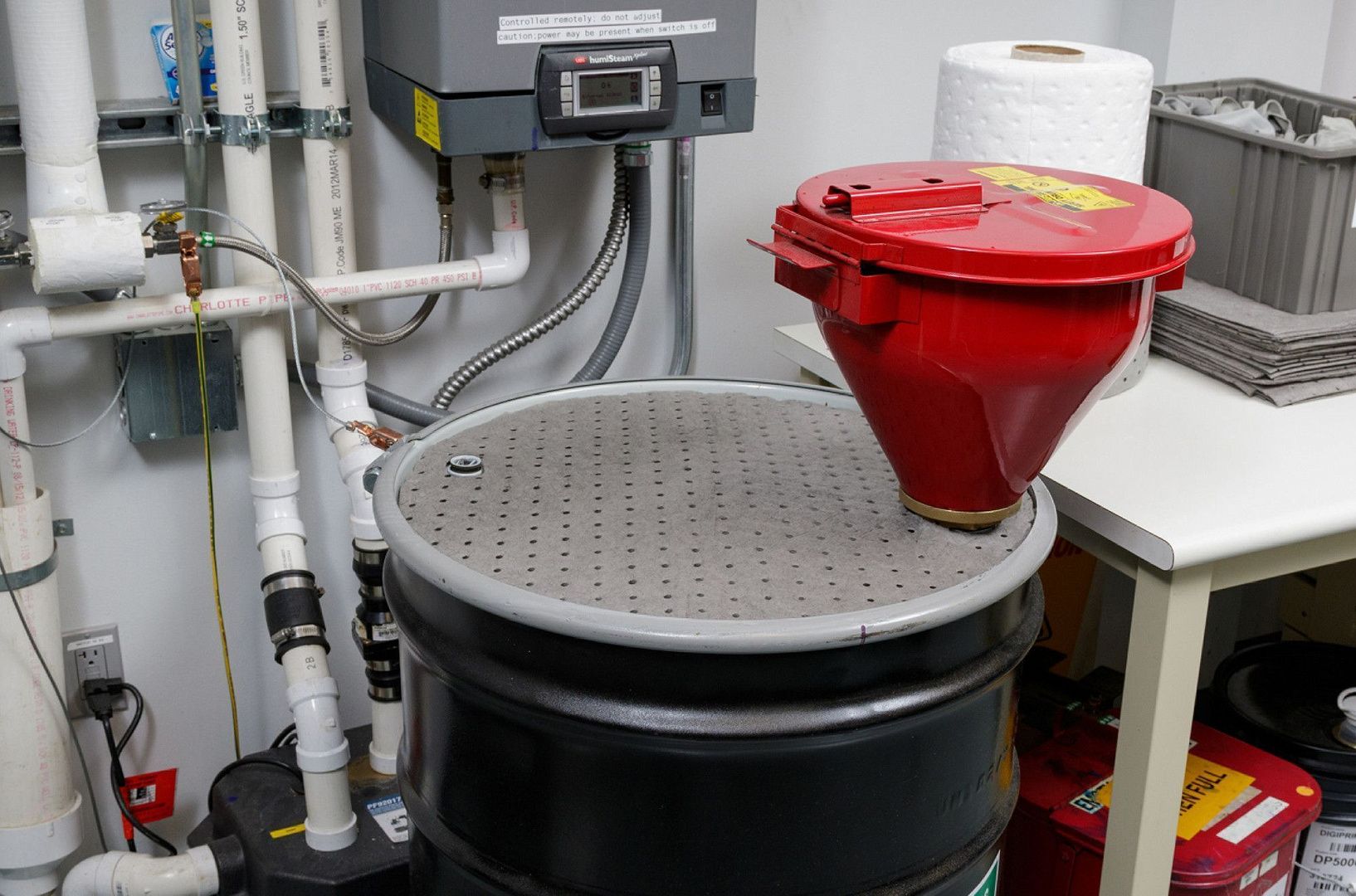 Салфетки универсальные Brady DTA Allwik для покрытия бочек