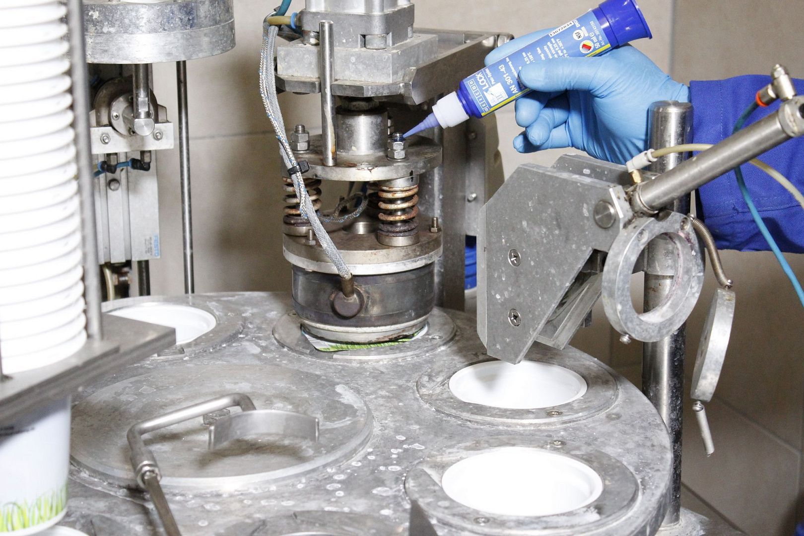 Анаэробный клей WEICONLOCK AN 301-43 фиксатор резьбы