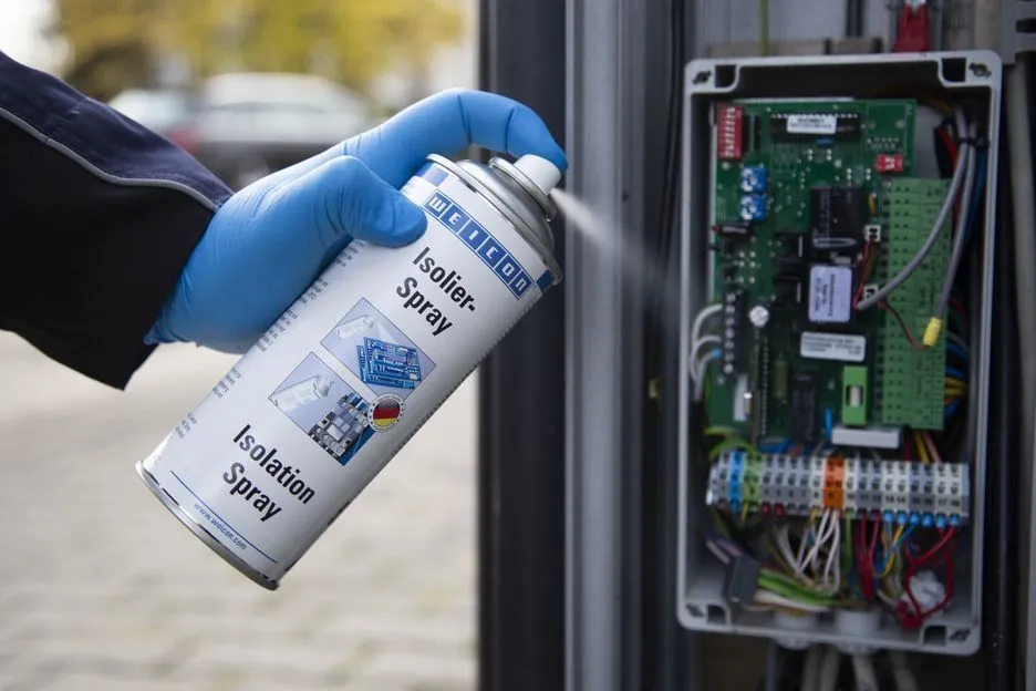 Лак-спрей WEICON изолирующий