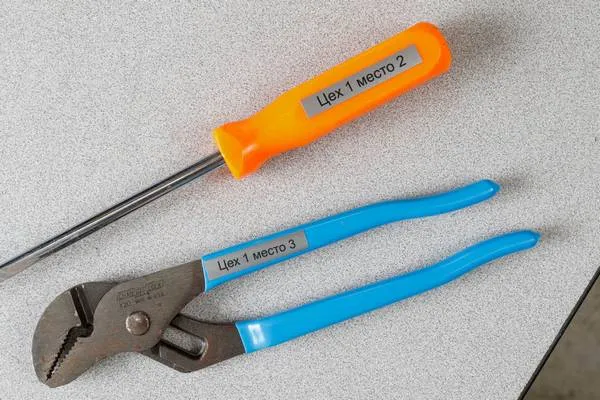 Маркировка оборудования Brady